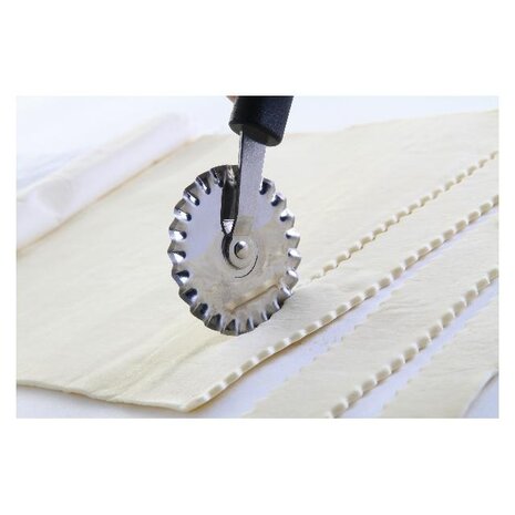 Hendi Deegsnijder gekarteld blad, , (l)188mm | 856154 Hendi Deegsnijder gekarteld blad, , (l)188mm | 856154