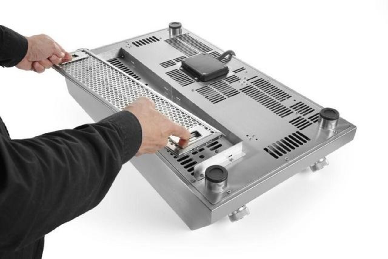 Hendi Inductiekookplaat model 7000, , profi line, 400v 7000w, 405x698x(h)145mm | 239346 Hendi Inductiekookplaat model 7000, , profi line, 400v 7000w, 405x698x(h)145mm | 239346