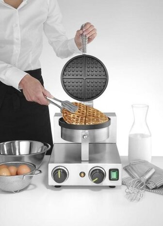 Hendi Wafelmaker rond, , 230v 1000w, 250x380x(h)590mm | 212172 Hendi Wafelmaker rond, , 230v 1000w, 250x380x(h)590mm | 212172