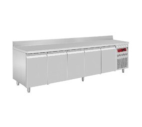 Diamond Geventil.koeltafel  5 deur.gn1 1  700l Diamond Geventil.koeltafel  5 deur.gn1 1  700l