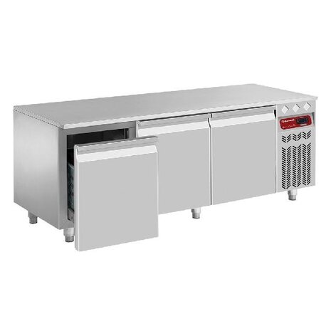 Diamond Gekoeld onderstel, 3 laden gn 1 1-h 200 mm | N77/R316G-R2 Diamond Gekoeld onderstel, 3 laden gn 1 1-h 200 mm | N77/R316G-R2