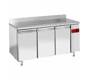 Diamond Wand  koeltafel, geventileerd, 3 deuren gn 1 1, 405 liter (zonder groep)