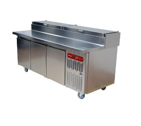 Diamond Koeltafel, geventileerd, 3 deuren en 600x400, gekoelde opzetstructuur gn 10x gn 1 3 Diamond Koeltafel, geventileerd, 3 deuren en 600x400, gekoelde opzetstructuur gn 10x gn 1 3