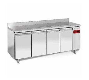 Diamond Wand  koeltafel, geventileerd, 4 deuren en 600x400, 760 liter (zonder groep)