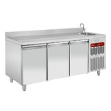 Diamond Geventileerde koeltafel muraal , 3 deuren gn 1 1, met spoelbak Diamond Geventileerde koeltafel muraal , 3 deuren gn 1 1, met spoelbak