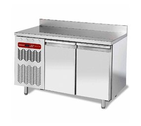 Diamond Geventileerde koeltafel, 2 deuren gn 1 1, groep aan linkse kant Diamond Geventileerde koeltafel, 2 deuren gn 1 1, groep aan linkse kant