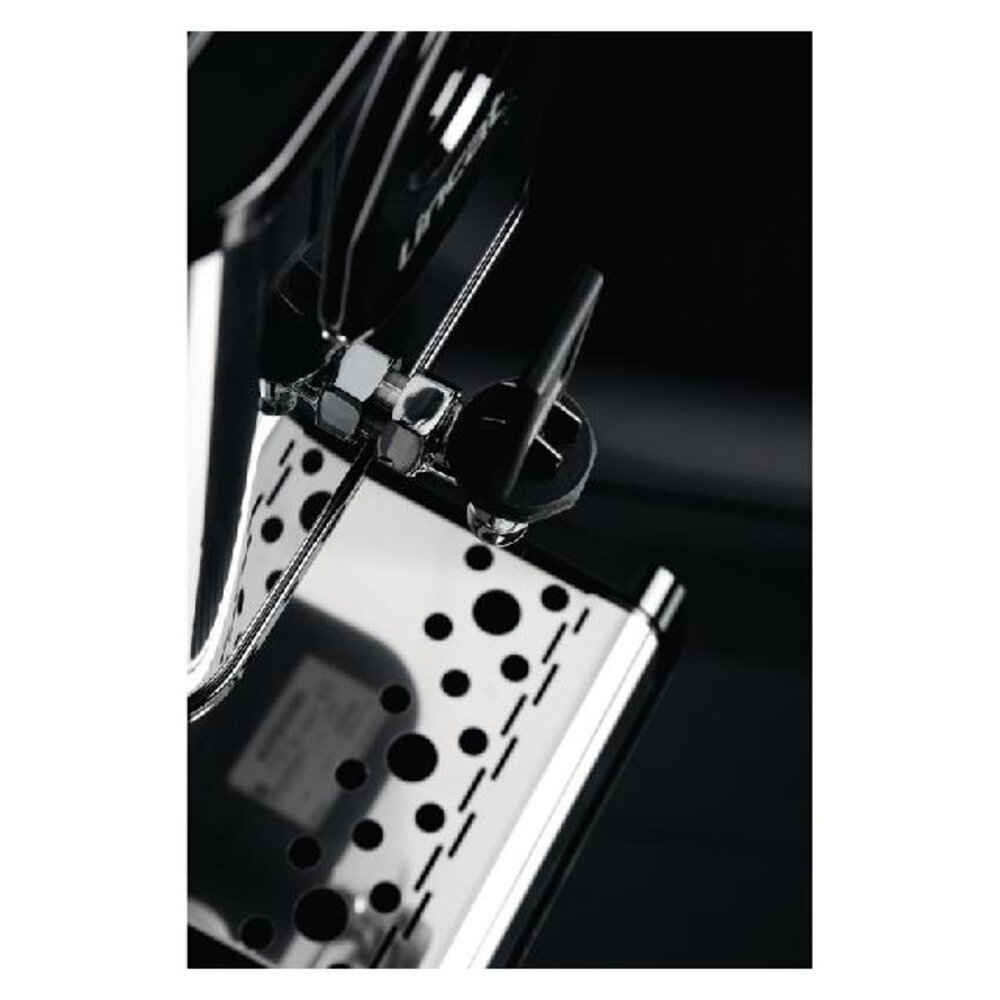 Lincat Eb3fx heetwaterdispenser 9l met vaste wateraansluiting | CS570 Lincat Eb3fx heetwaterdispenser 9l met vaste wateraansluiting | CS570