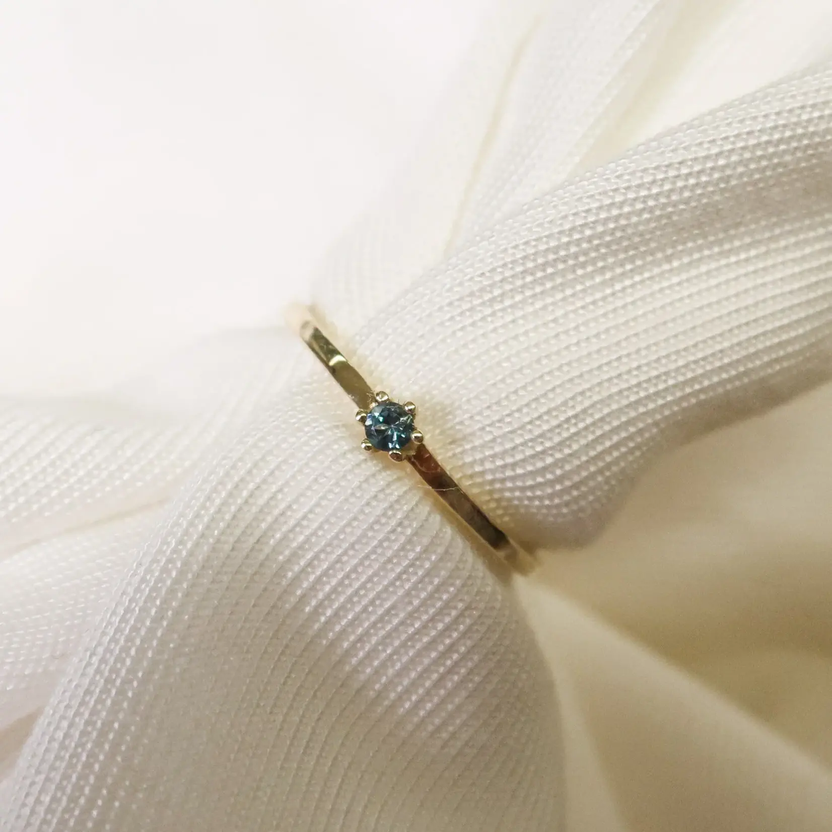 Jackie  Gold Jackie ring Topaz JKR20.008 size 17.25 (54)