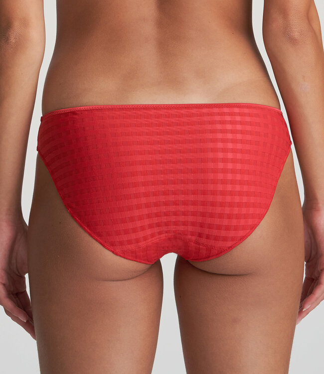 Avero Rioslip - Scarlet