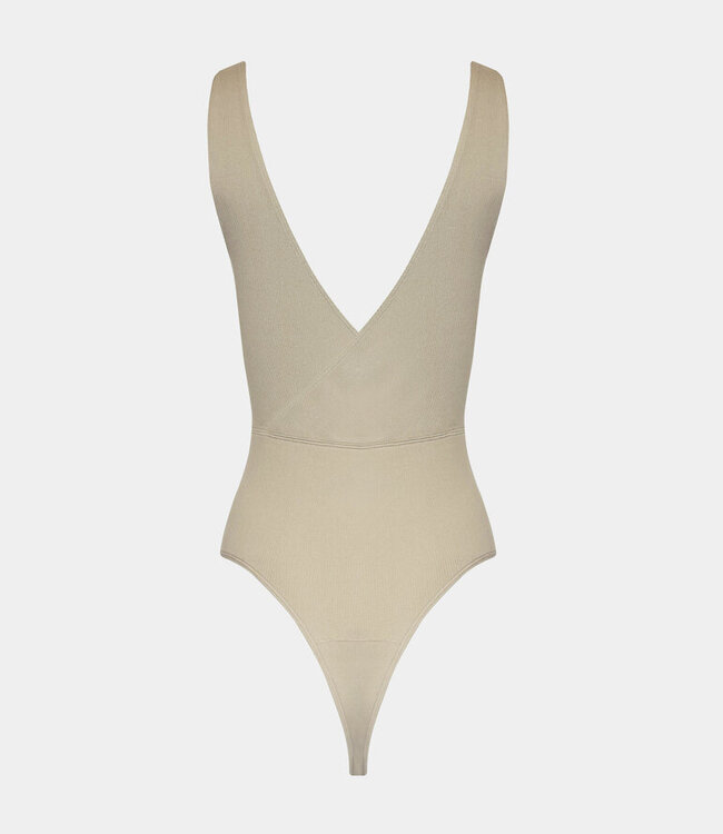 Every Body Cross-Over - Sand