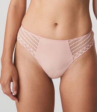 Prima Donna Twist East End String