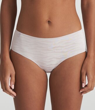 Marie Jo L'Aventure Tom Short