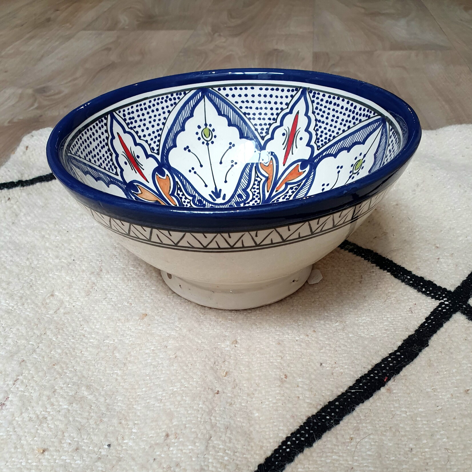 Artisanal terracotta salad bowl made and painted by hand