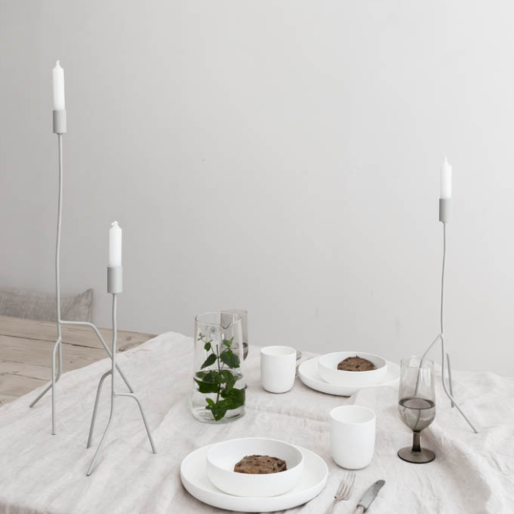 K'willeminhuis Thin candleholder silk grey