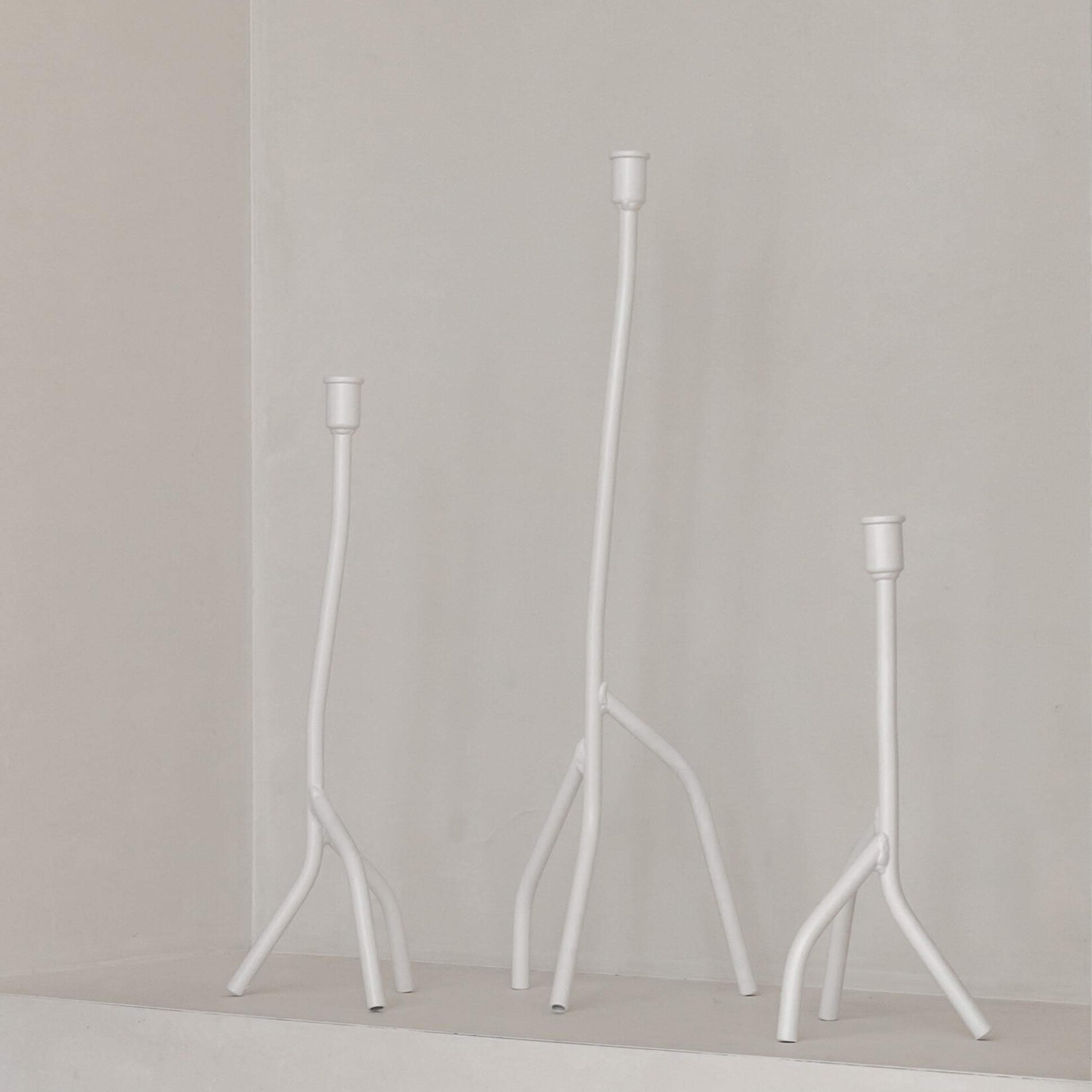 K'willeminhuis Thin candleholder S white