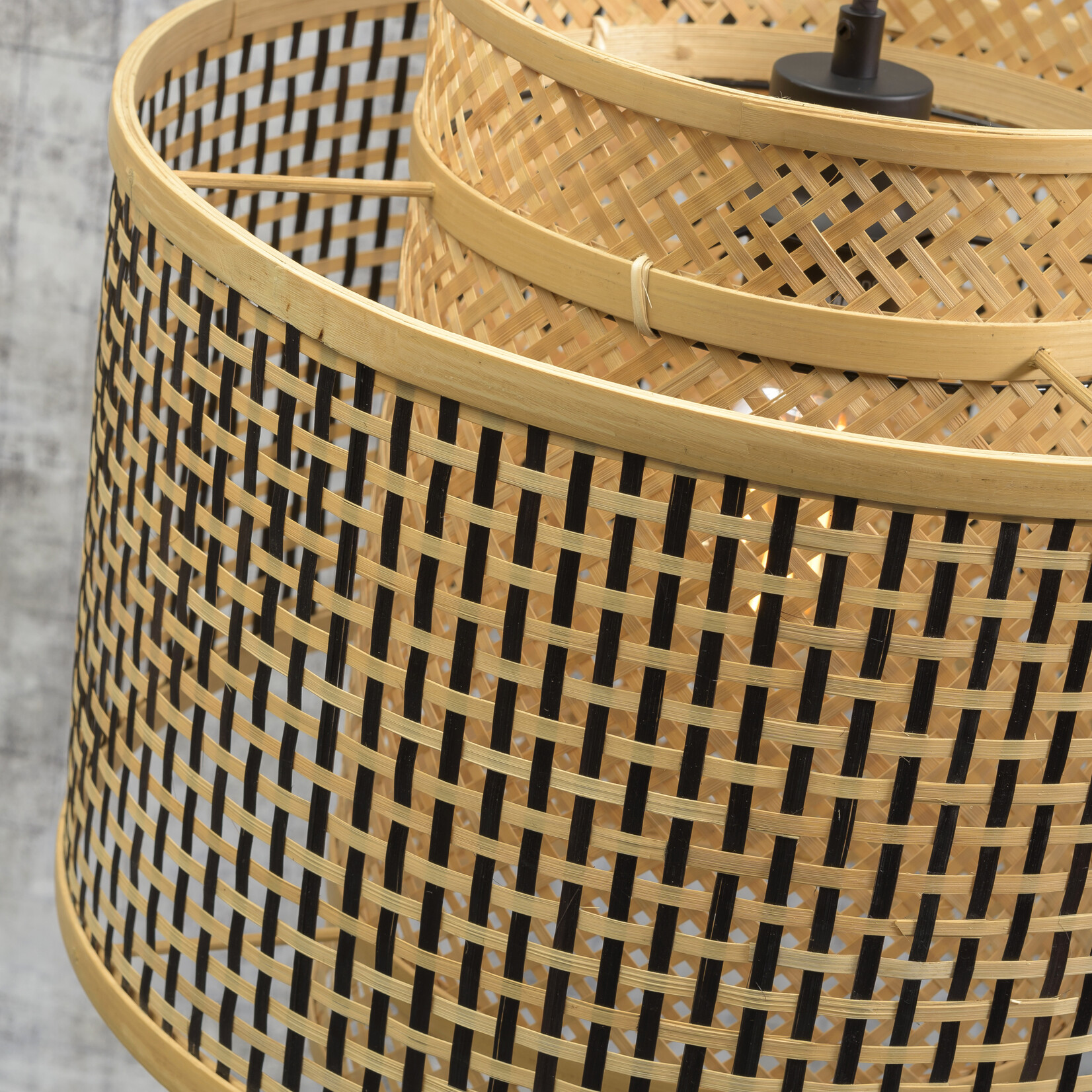 Good&Mojo Bhutan vloerlamp geknikt - natural/black S