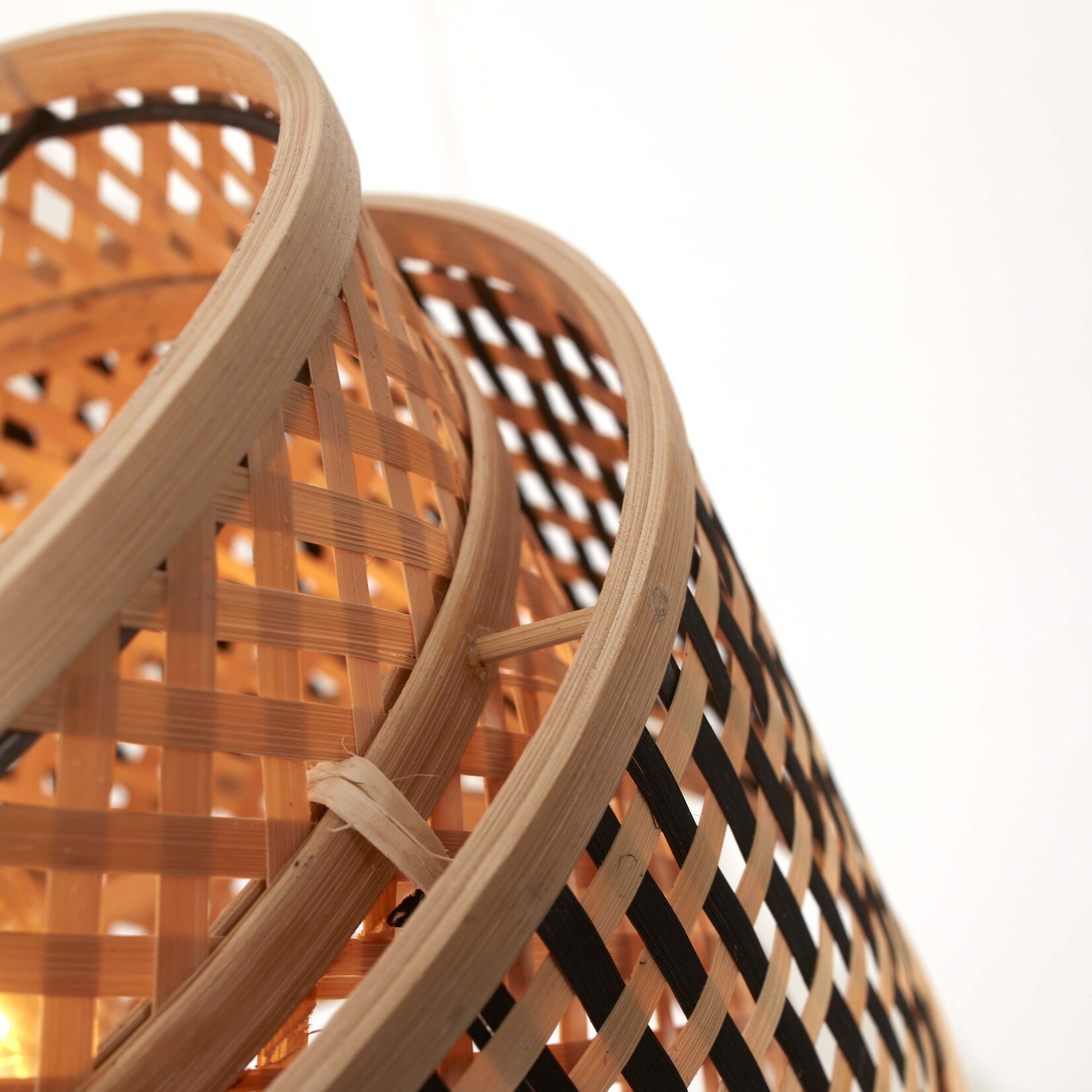 Good&Mojo Bhutan staande lamp - natural/black S