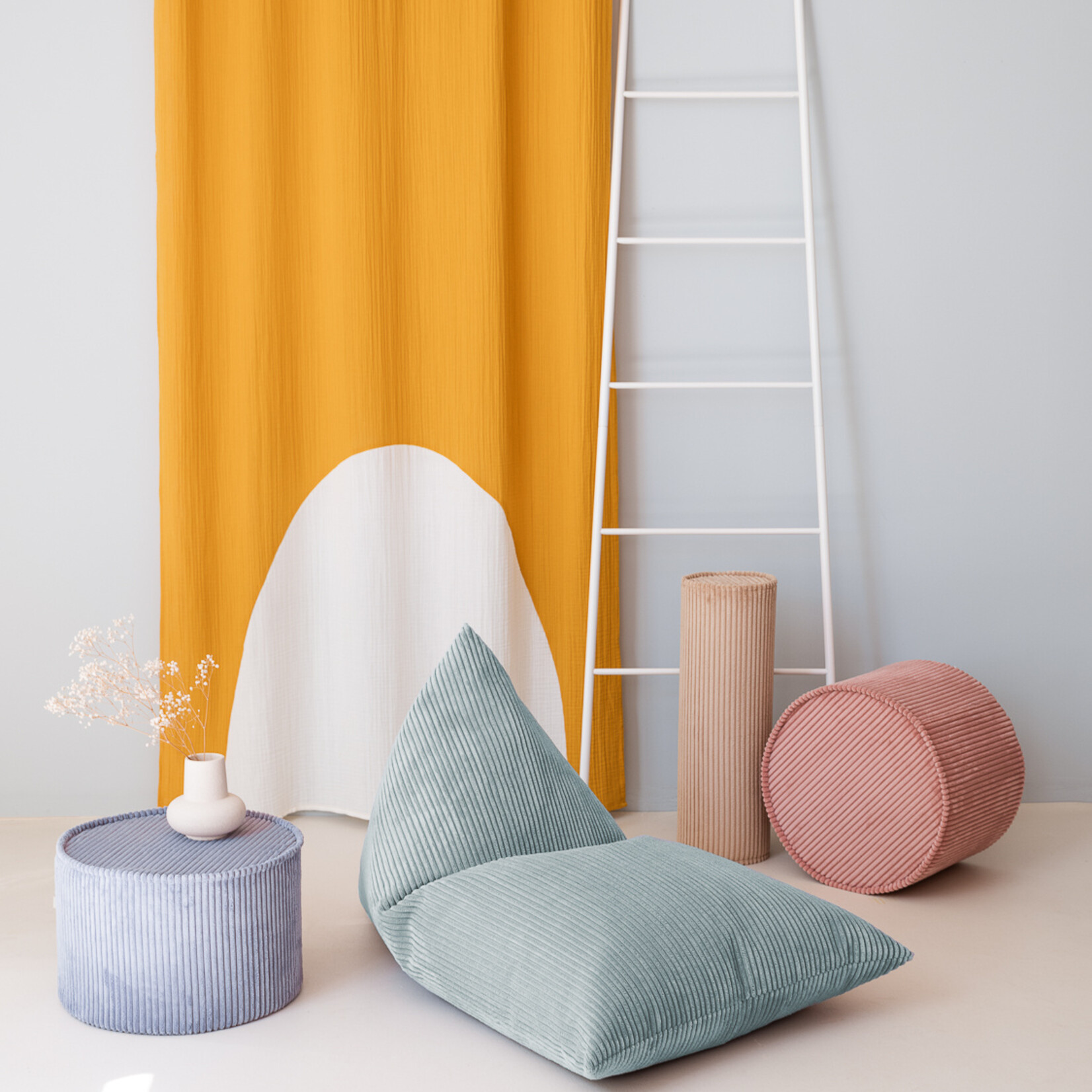 Wigiwama Peppermint Green Big Lounger