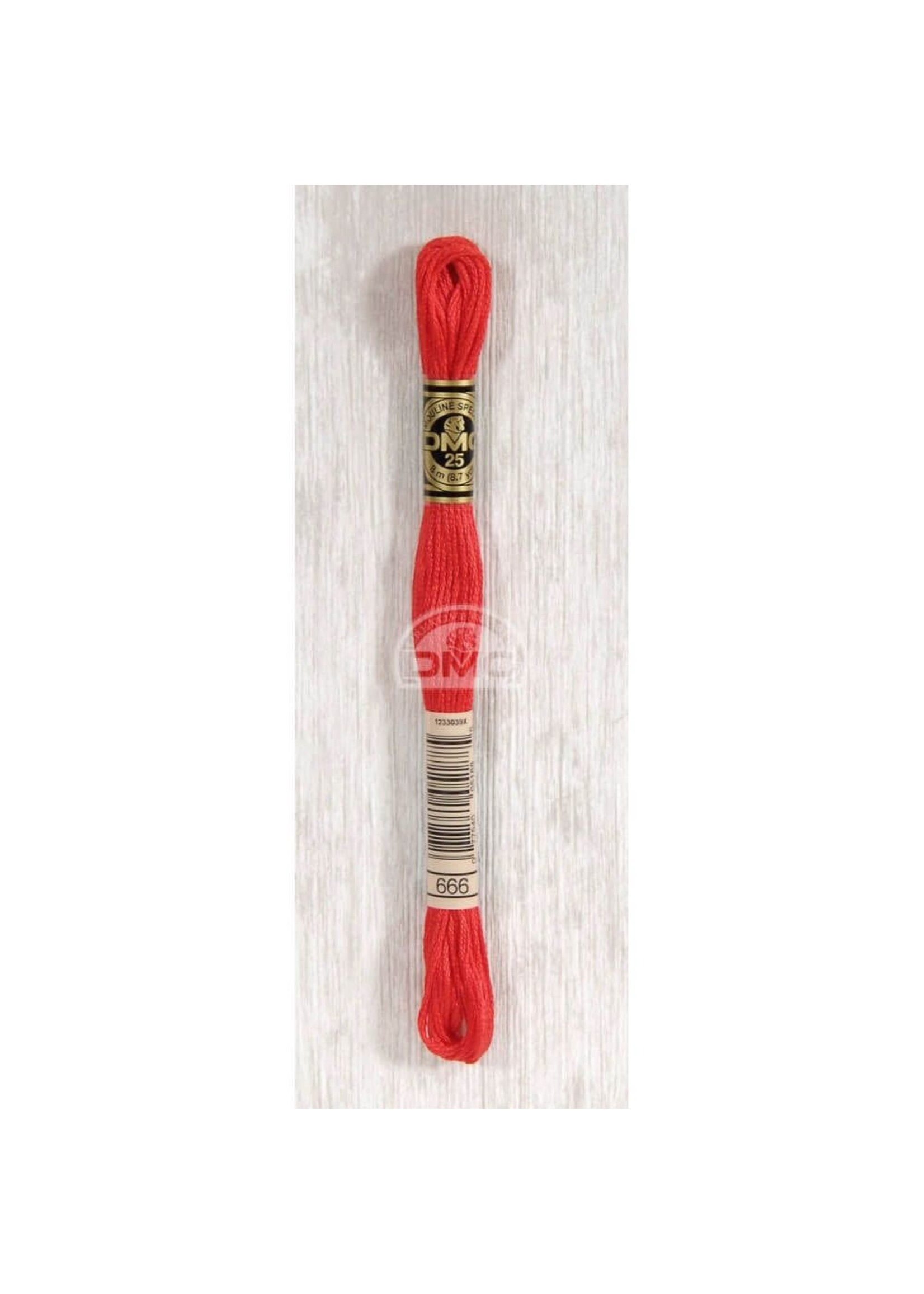 DMC DMC Mouliné Splijtzijde - Rood (0666)