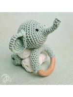 Hardicraft Hardicraft - haakpakket rammelaar Olifant (12 cm)