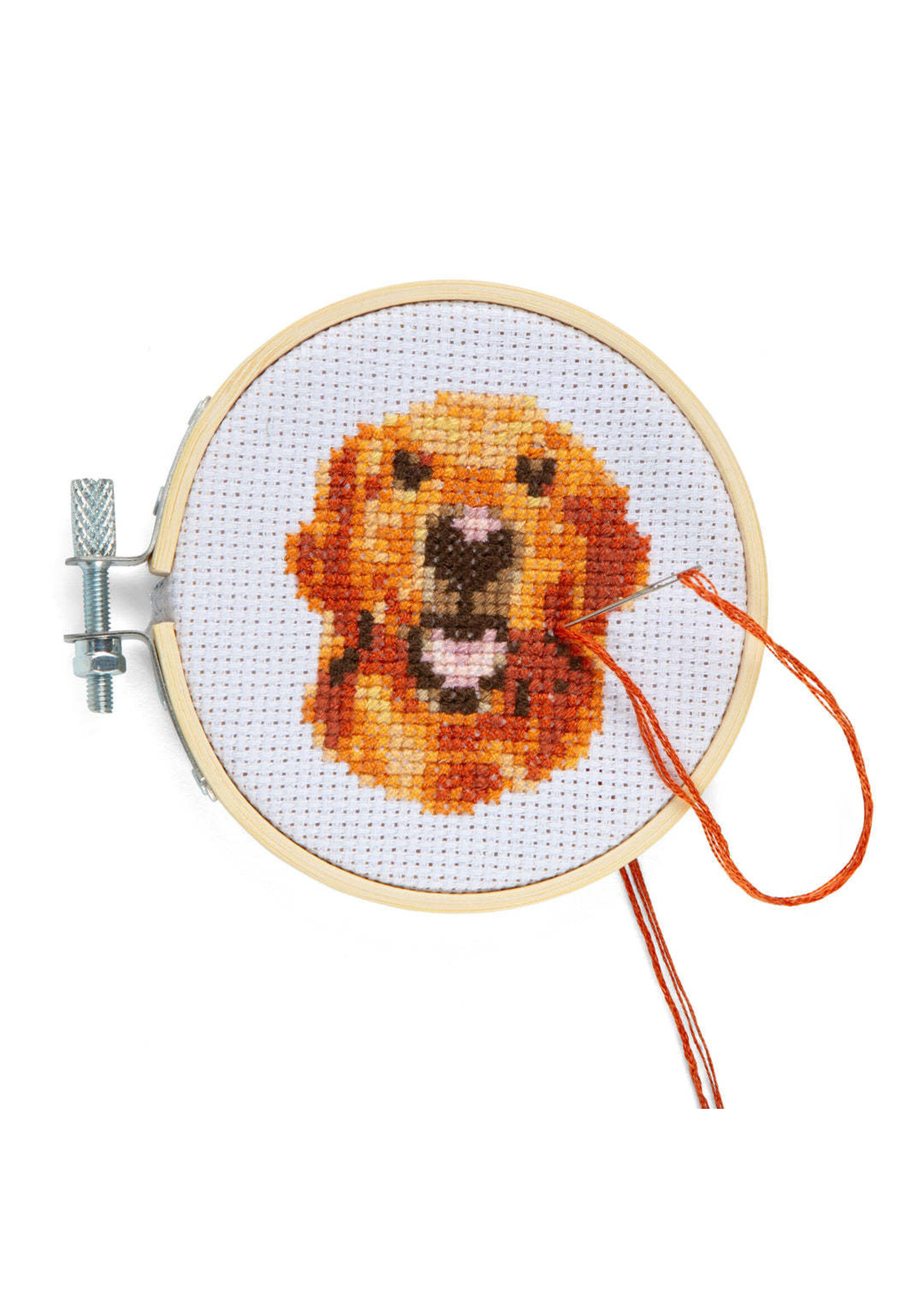 Kikkerland Kikkerland borduurset hond