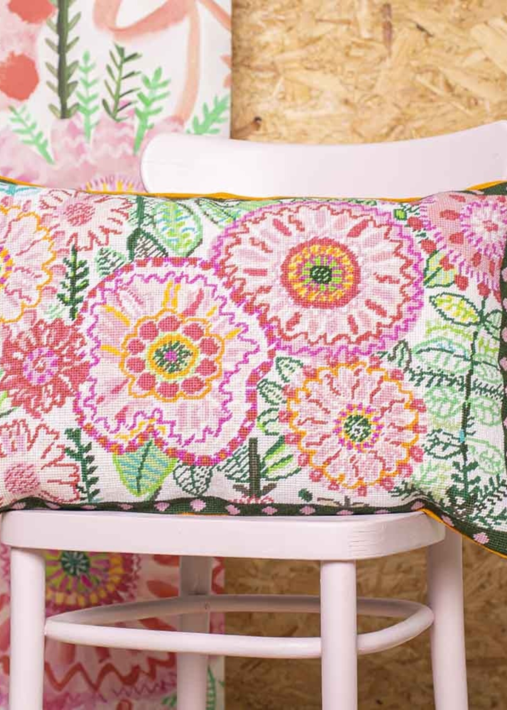 Scheepjes Scheepjes Lucy Tiffney Borduurkit 60x40cm Pinks