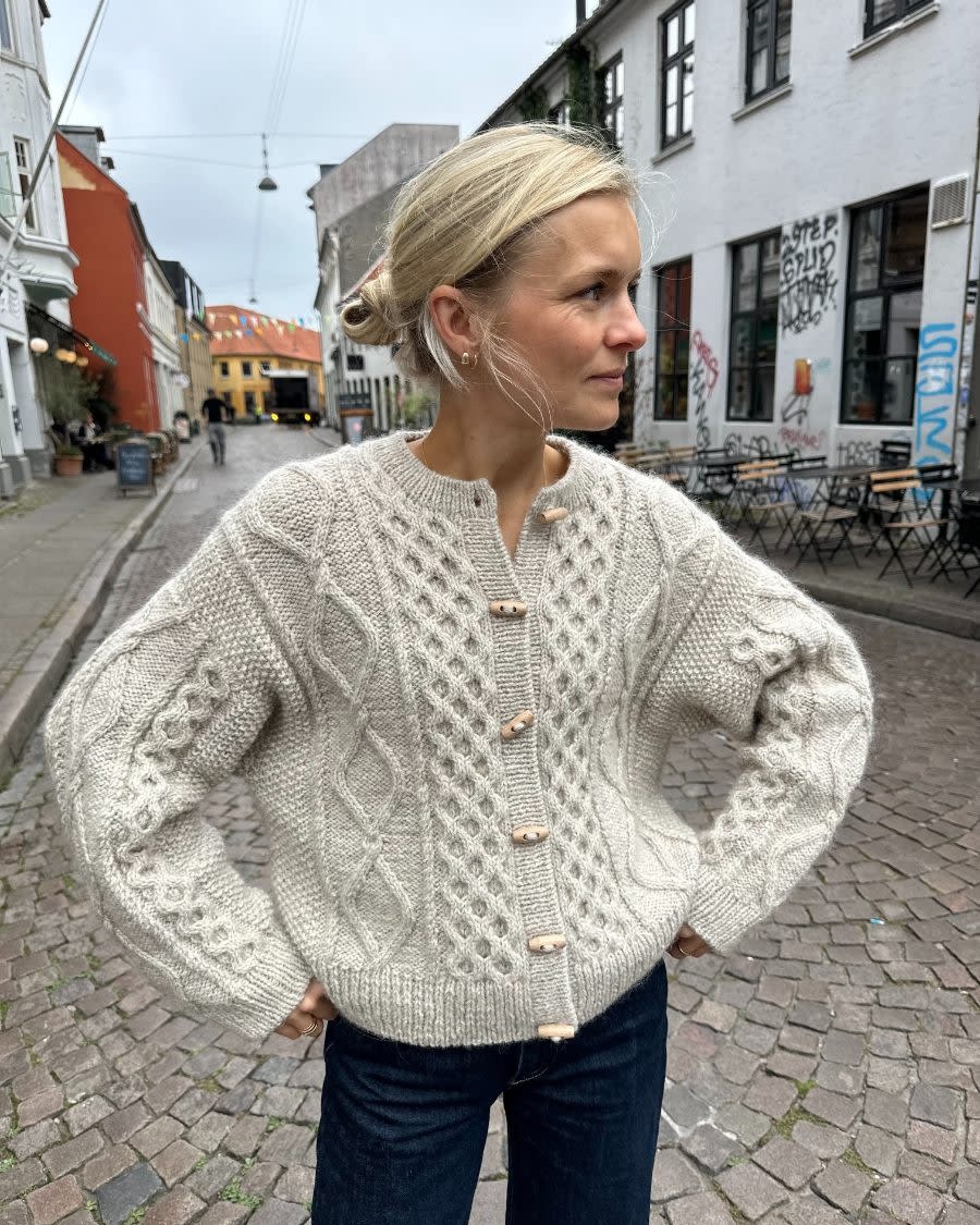 PetiteKnit Dagmar Jacket -PetiteKnit -breipatroon NDL