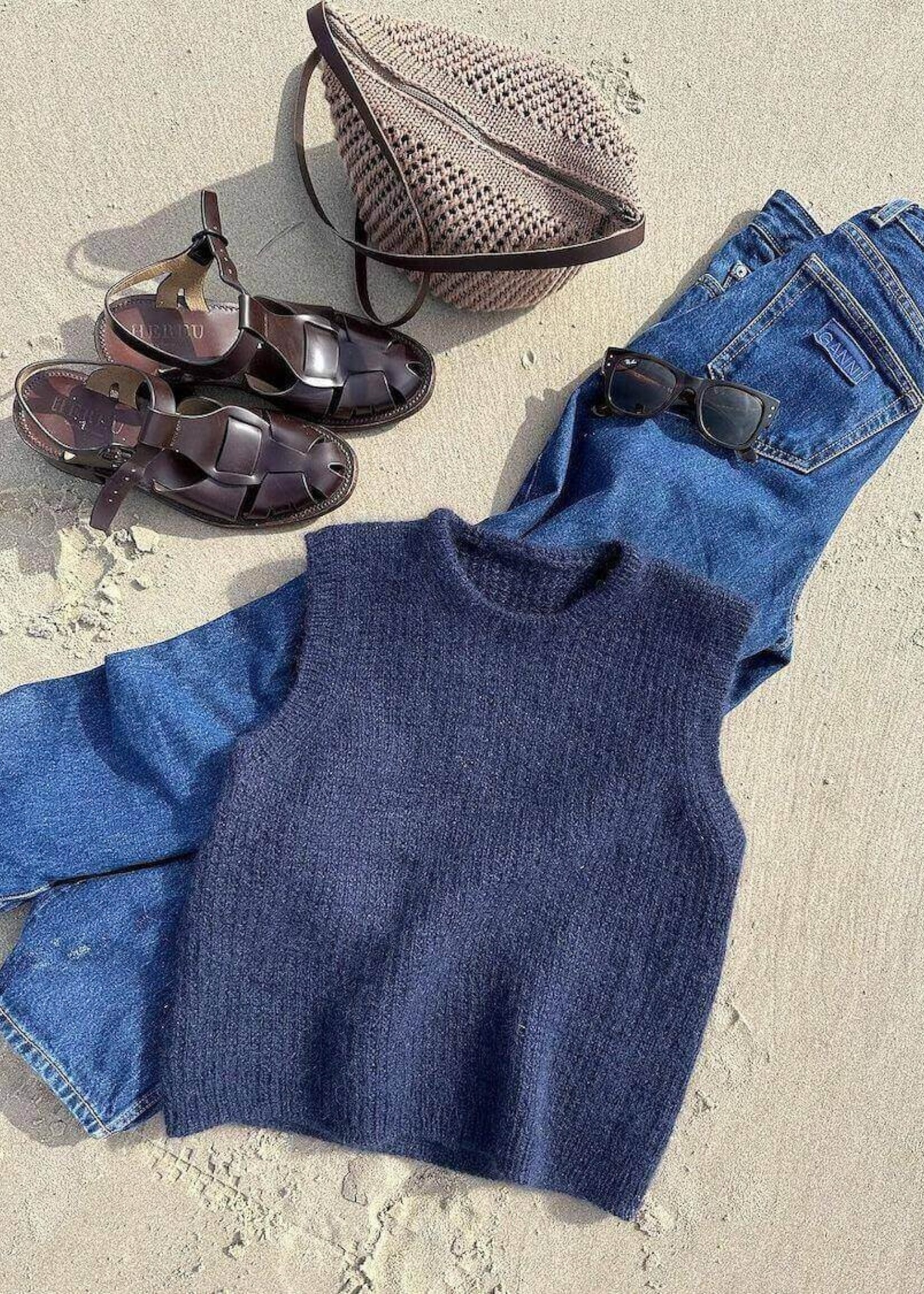 Friday Slipover -PetiteKnit -breipatroon NDL