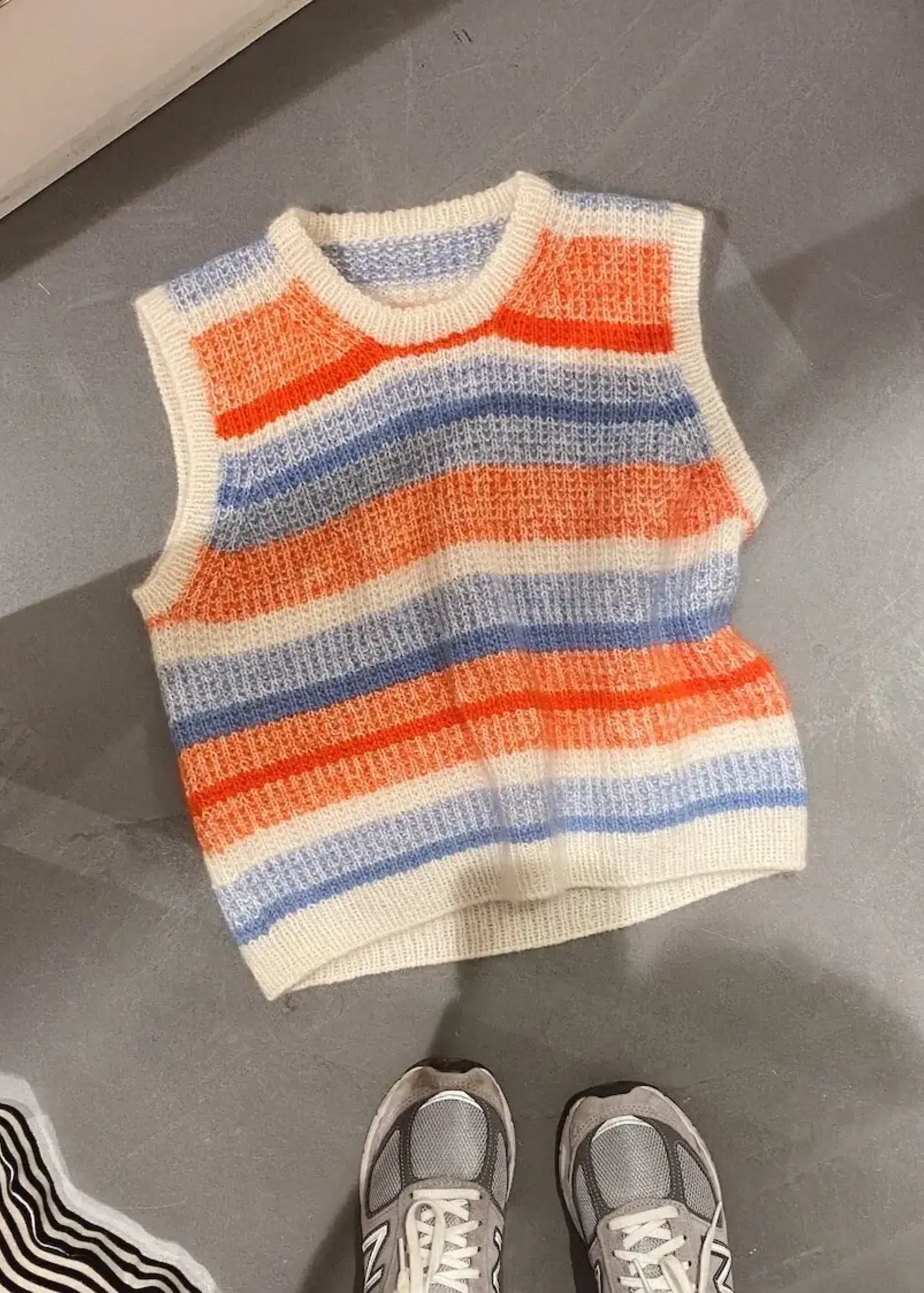 Friday Slipover -PetiteKnit -breipatroon NDL