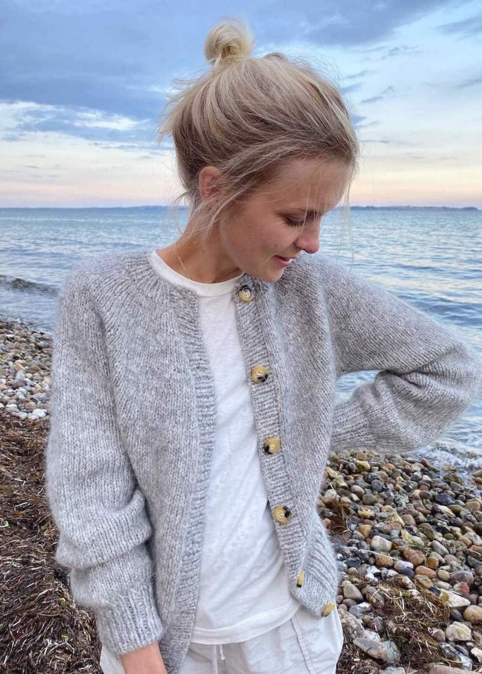 Novice Cardigan -Chunky edition -PetiteKnit -breipatroon NDL