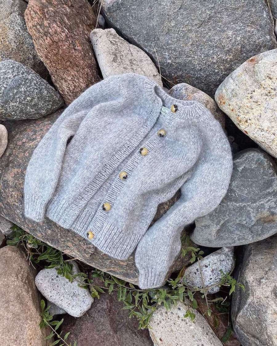 PetiteKnit Novice Cardigan -Chunky edition -PetiteKnit -breipatroon NDL