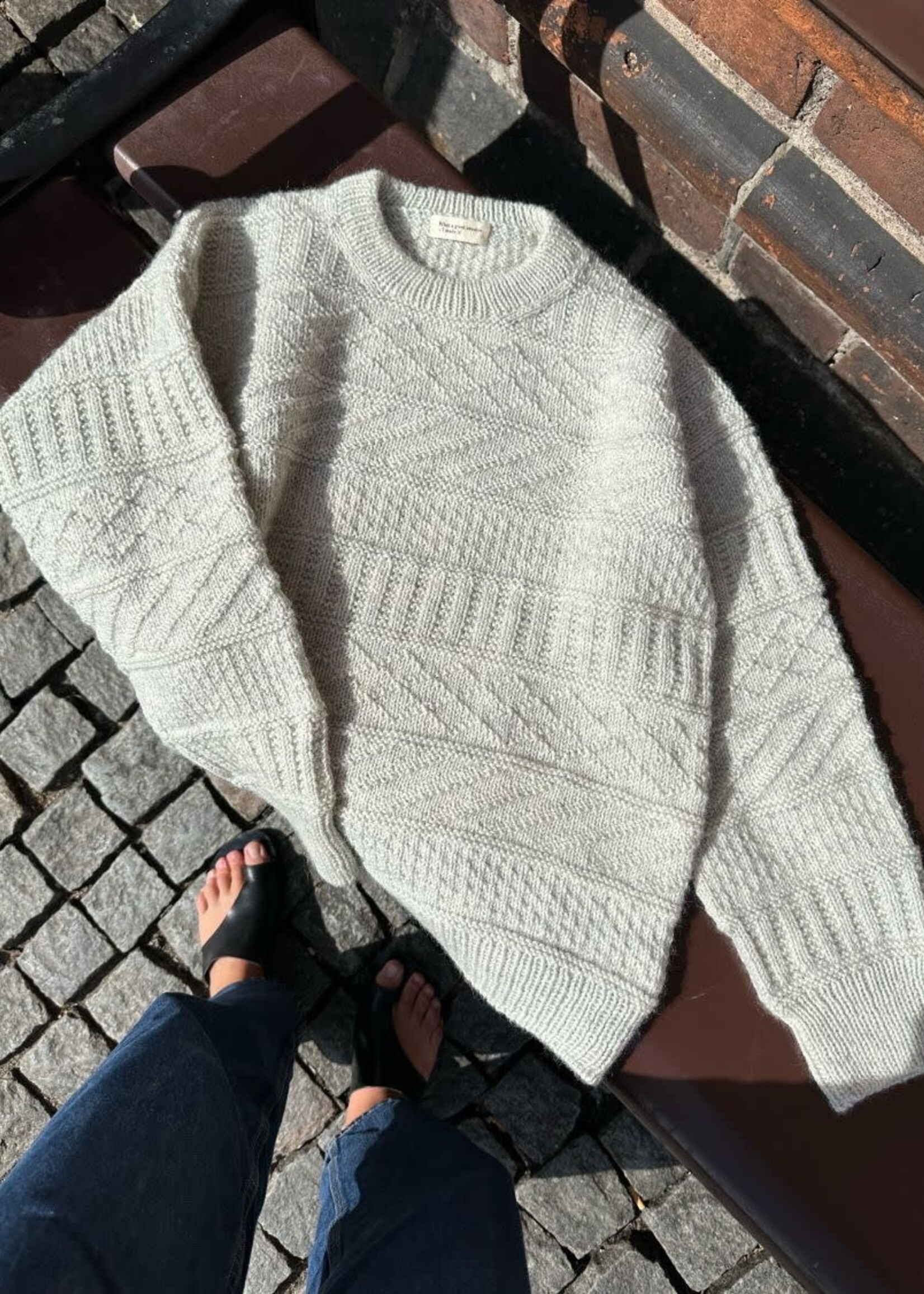 Storm Sweater -PetiteKnit -breipatroon NDL