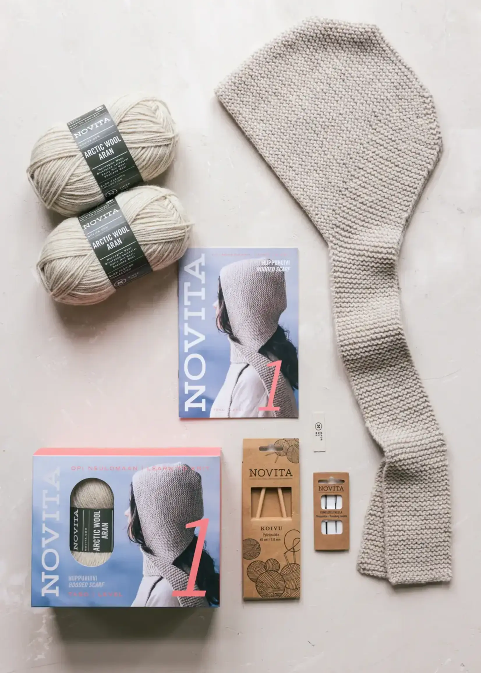 Novita Novita Beginnersdoos niveau 1, sjaal met capuchon