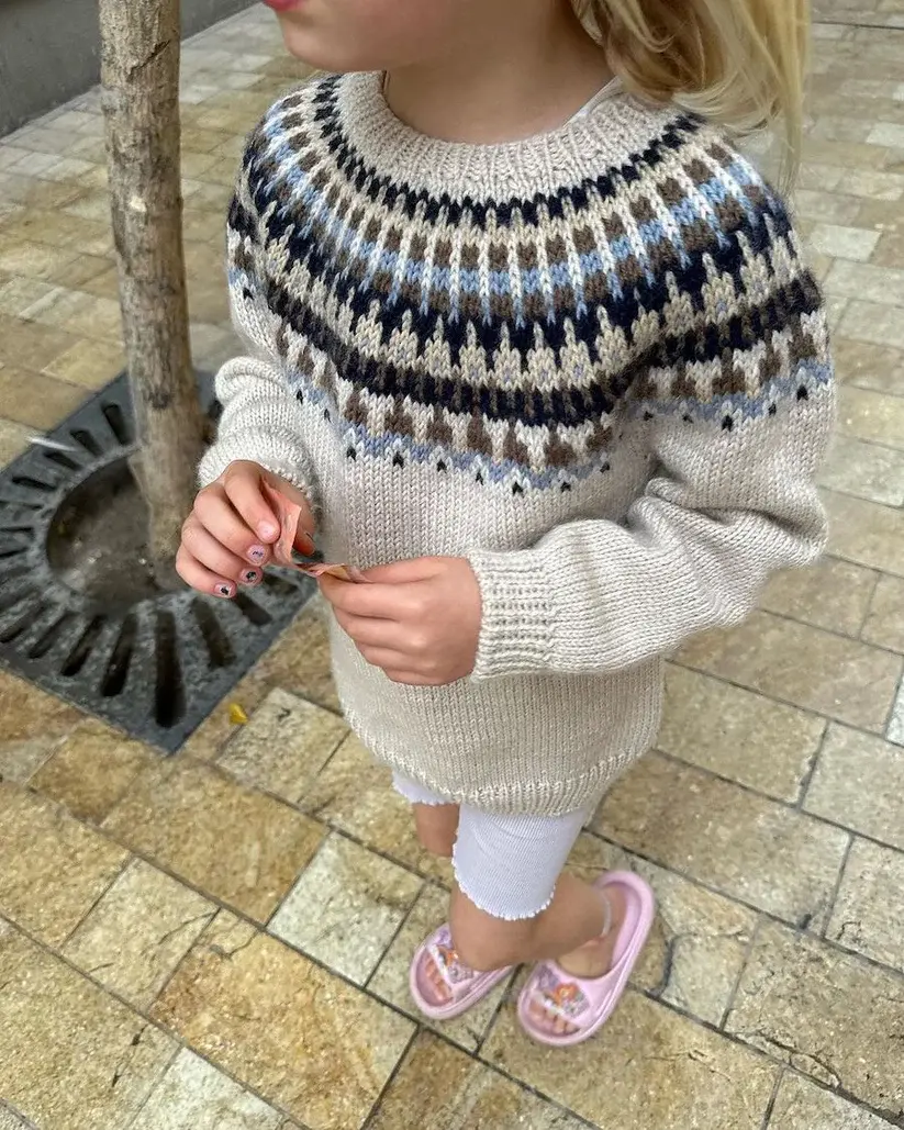 PetiteKnit Celeste Sweater Junior -PetiteKnit -breipatroon NDL