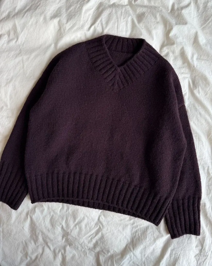 PetiteKnit Hannah Sweater V-neck -PetiteKnit -breipatroon NDL