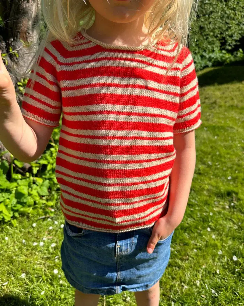 PetiteKnit Amélie Tee Junior -PetiteKnit -breipatroon NDL