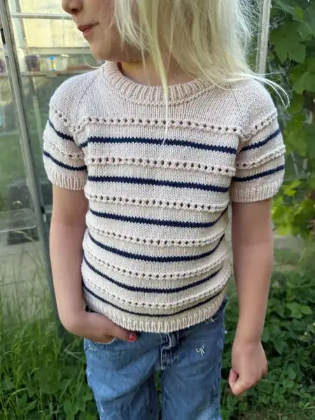 PetiteKnit Ida Tee junior -PetiteKnit -breipatroon NDL