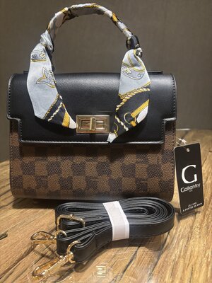 Gallantry/Brown/Black/HY