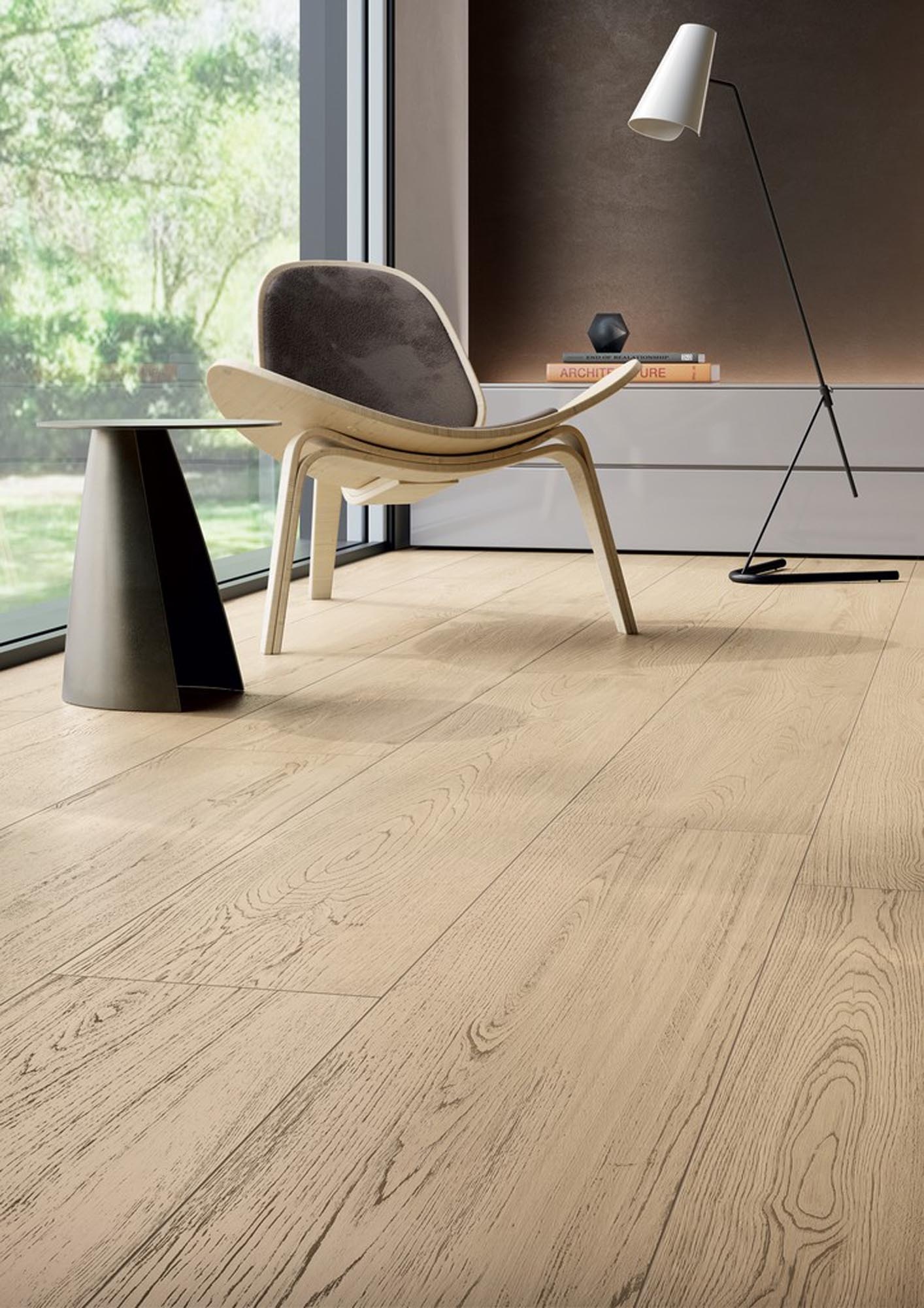 CeraVision Nordic Wood Almond Mat 26x160 Rett