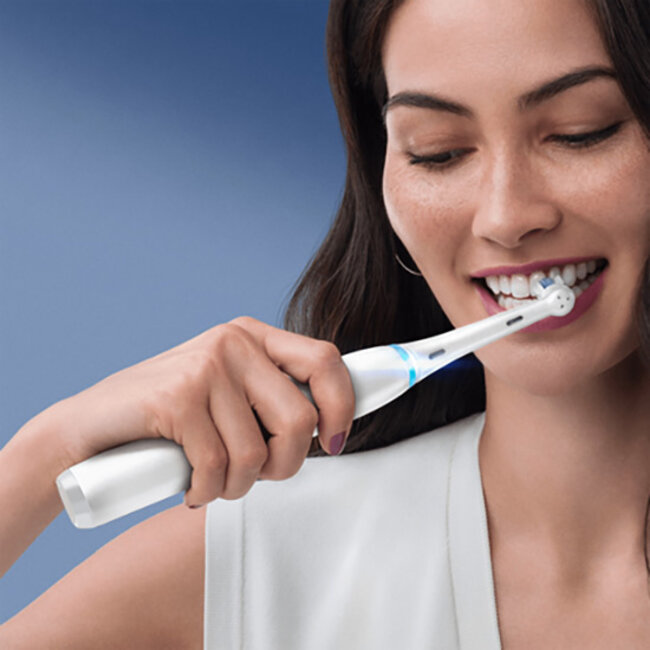 Oral-B Oral-B iO Series 8 White Elektrische Tandenborstel