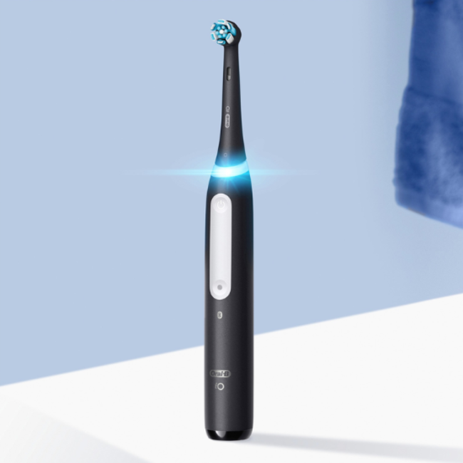Oral-B Oral-B iO Series 4N Black Elektrische Tandenborstel