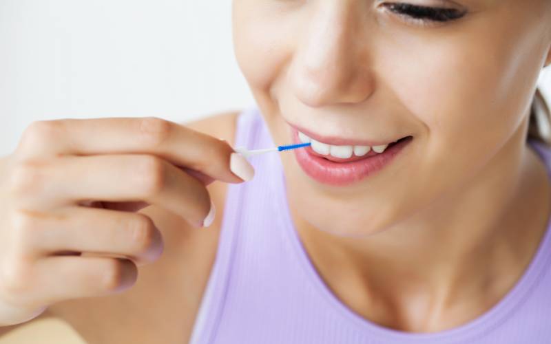 Optimale mondverzorging met interdentaal ragers: verbetering van tandvleesgezondheid voor tandartsen en mondhygiënisten
