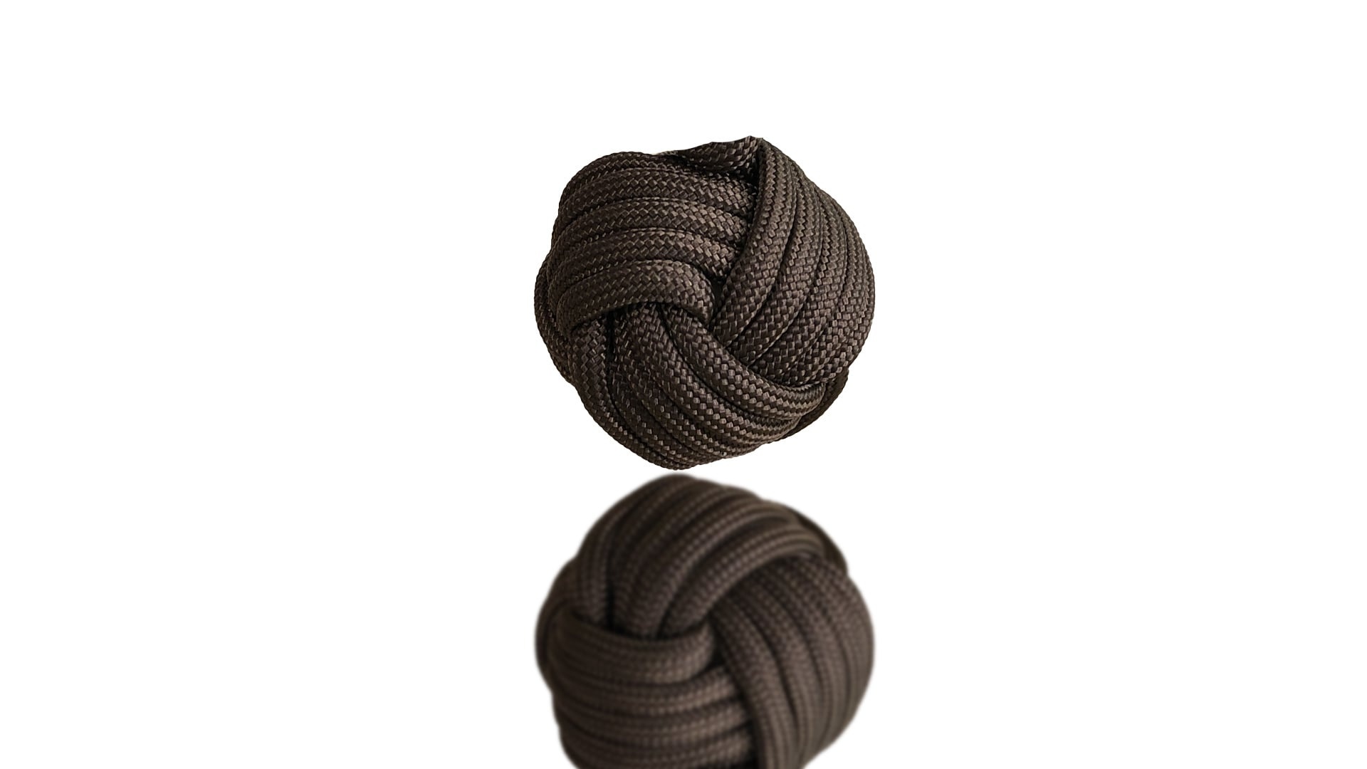 Istruzioni per realizzare il nodo Monkey Fist con cordino paracord