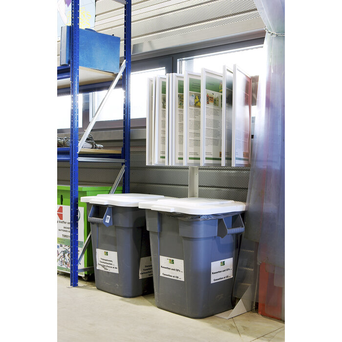 Rubbermaid Vierkante Brute container 151,4 liter grijs