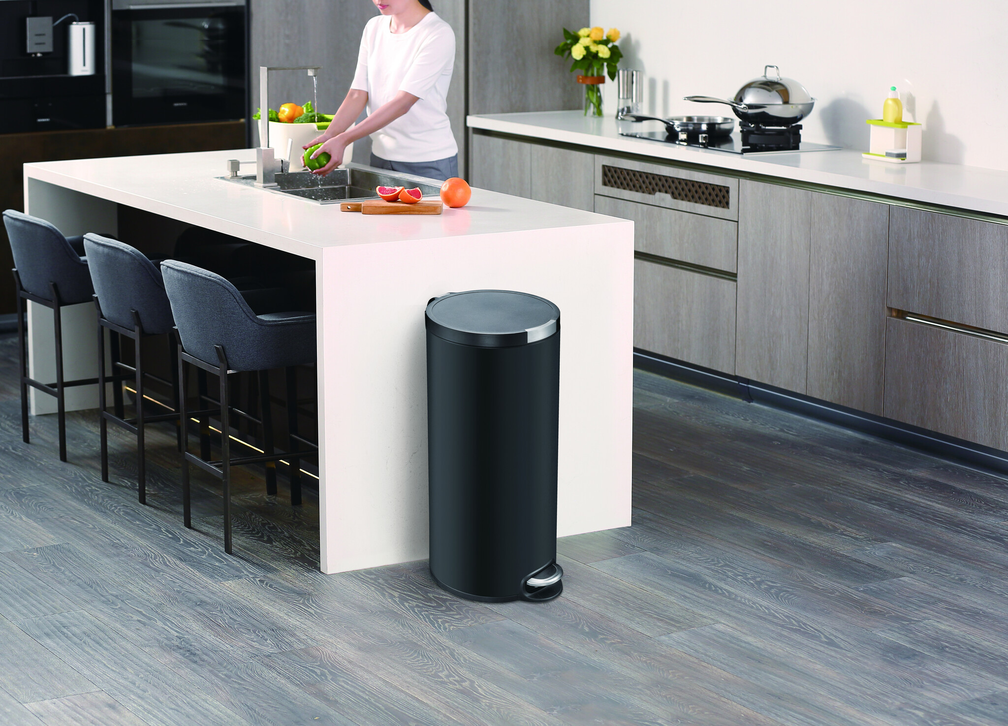 EKO Artistic pedaalemmer 30 liter mat zwart