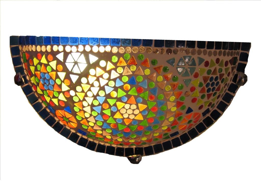 Orientalische Wandleuchte mit Glasmosaik