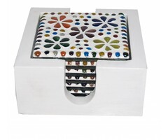 Mosaik-Untersetzer mit Blumenmuste
