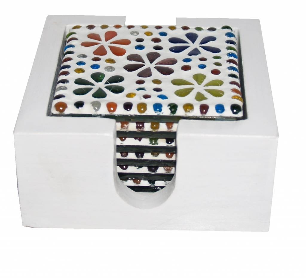 Mosaik-Untersetzer mit Blumenmuste