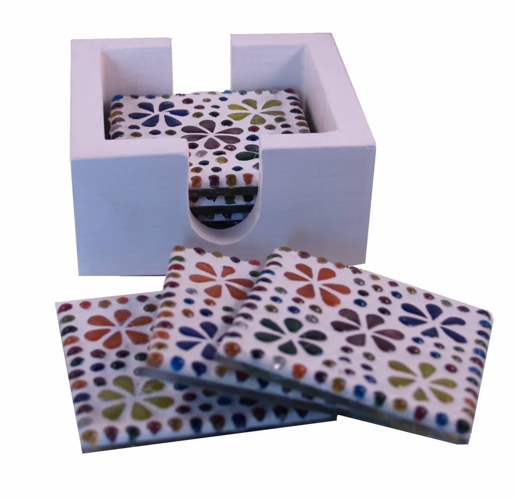 Mosaik-Untersetzer mit Blumenmuste