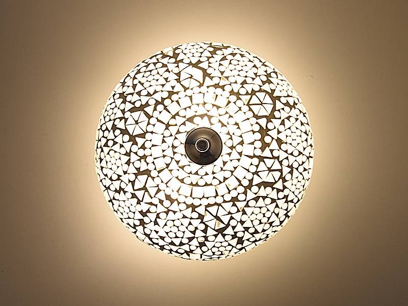 Traditionelle Mosaik-Deckenleuchte in transparentem Design
